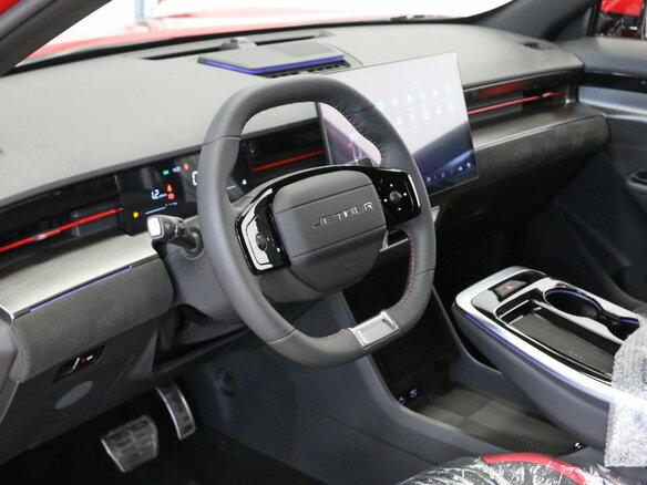 2026 Jetour Dashing I, красный, 2949900 рублей - вид 6
