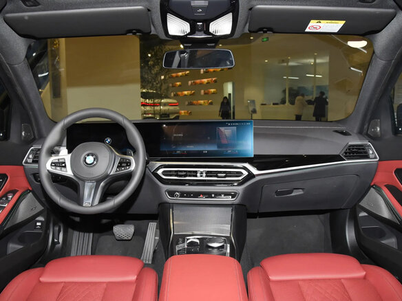 2023 BMW 3 серии Long 320Li VII (G2x) Рестайлинг, серебристый, 3090000 рублей - вид 5