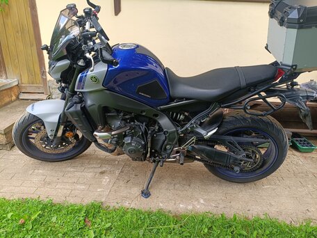 2021 Yamaha MT-09 (FZ-09), синий, 999990 рублей, вид 3