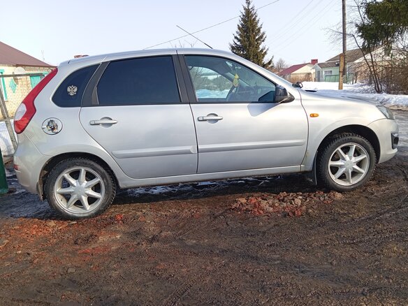 2014 Lada (ВАЗ) Kalina II, серебристый, 500000 рублей - вид 9