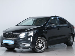 2015 Kia Rio III Рестайлинг, чёрный, 929000 рублей, вид 3