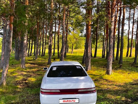 1995 Toyota Chaser V (X90) Рестайлинг, белый, 400000 рублей, вид 2