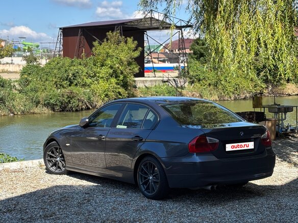 2007 BMW 3 серии 325i V (E90/E91/E92/E93), серый, 1050000 рублей - вид 17