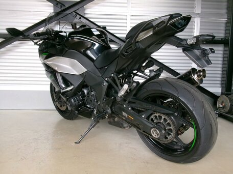 2023 Kawasaki Ninja 1000 SX, чёрный, 1175000 рублей, вид 4