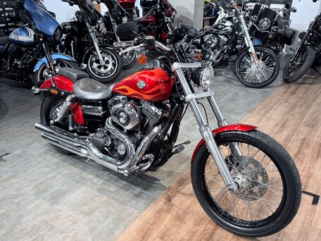 2012 Harley-Davidson Dyna Wide Glide, красный, 1100000 рублей, вид 1