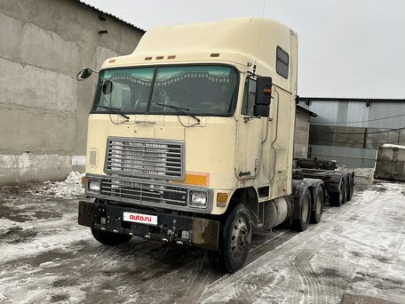 1997 International 9000 Series, бежевый, 750000 рублей, вид 4