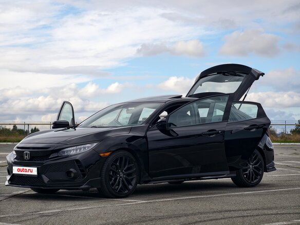 2019 Honda Civic X, чёрный, 2325000 рублей - вид 2