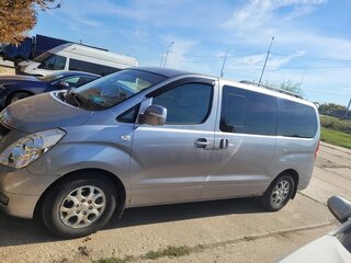 2011 Hyundai Grand Starex I, серый, 1550000 рублей, вид 4