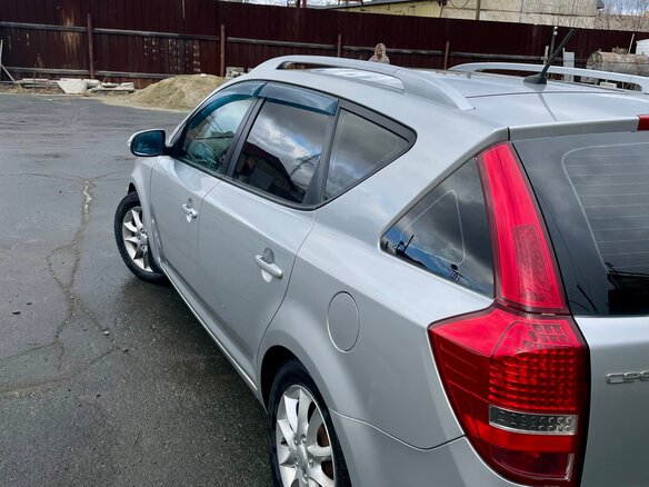 2010 Kia Ceed I Рестайлинг, серебристый, 599999 рублей - вид 7