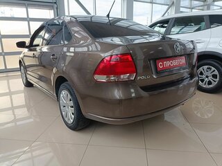 2014 Volkswagen Polo V, коричневый, 668000 рублей, вид 5