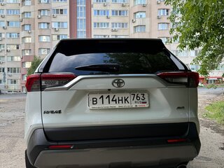 2020 Toyota RAV4 V (XA50), белый, 3350000 рублей, вид 4