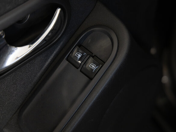 2019 Nissan Terrano III (D10), чёрный - вид 16