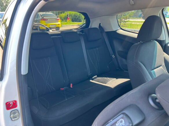 2013 Peugeot 208 I, белый, 449000 рублей - вид 13
