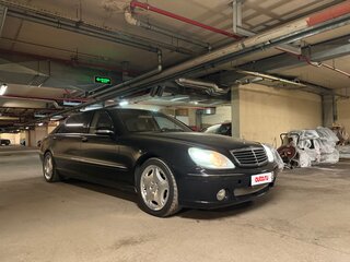 2001 Mercedes-Benz S-Класс 500 Long IV (W220), чёрный, 950000 рублей, вид 1