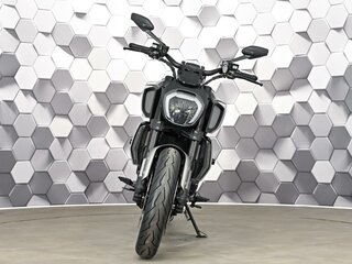 2020 Ducati Diavel 1260, серый, 1525000 рублей, вид 5