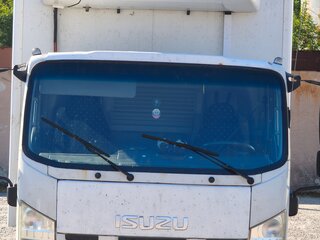 2017 Isuzu Elf (N-series), белый, 2400000 рублей, вид 1