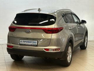 2017 Kia Sportage IV, серебристый, 1975000 рублей, вид 4