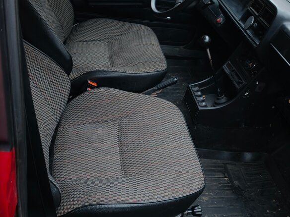 1999 Lada (ВАЗ) 2104 5-speed, красный, 240000 рублей - вид 5
