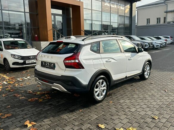 2026 Lada (ВАЗ) Iskra SW Cross, белый, 1742000 рублей - вид 4