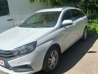2019 Lada (ВАЗ) Vesta SW I, белый, 800000 рублей, вид 1