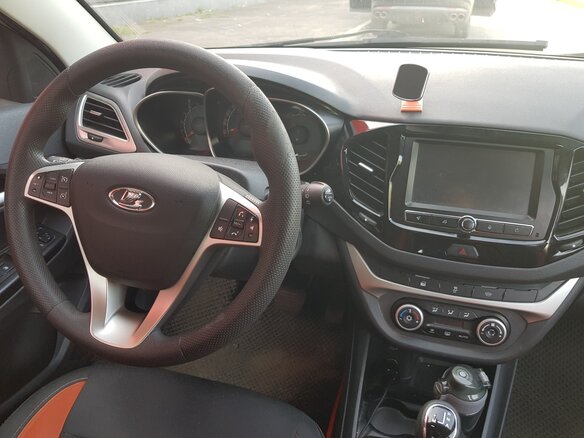 2019 Lada (ВАЗ) Vesta SW Cross I, белый, 1040000 рублей - вид 6