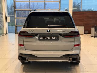 2025 BMW X7 40d I (G07) Рестайлинг, серый, 15500000 рублей, вид 5