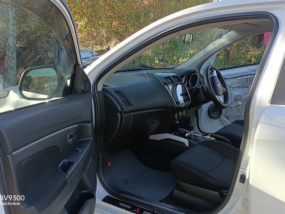 2012 Mitsubishi RVR III, белый, 1100000 рублей - вид 10