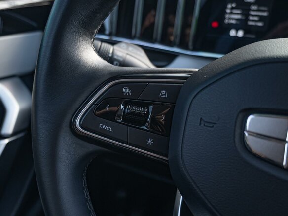 2024 Geely Atlas II, зелёный, 2500000 рублей - вид 18