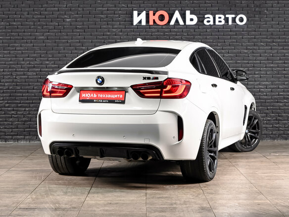 2015 BMW X6 M II (F86), белый, 3500000 рублей - вид 4