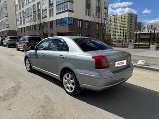 2007 Toyota Avensis II Рестайлинг, серебристый, 869000 рублей, вид 3