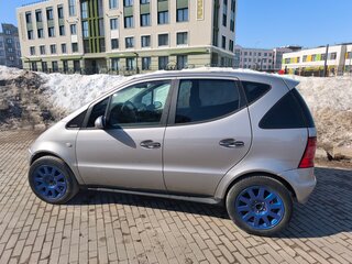1998 Mercedes-Benz A-Класс 160 I (W168), серебристый, 500000 рублей, вид 4