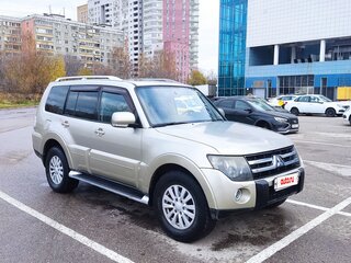 2008 Mitsubishi Pajero IV, бежевый, 1270000 рублей, вид 4
