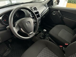2026 Lada (ВАЗ) Granta I Рестайлинг, белый, 987000 рублей, вид 4