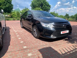 2016 Toyota Camry VII (XV50) Рестайлинг, чёрный, 2170000 рублей, вид 2