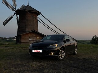 2013 Opel Astra J Рестайлинг, чёрный, 790000 рублей, вид 1