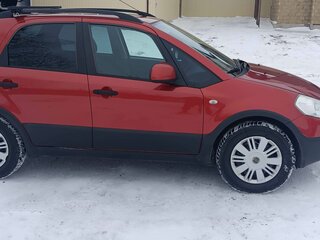 2008 Fiat Sedici, красный, 700000 рублей, вид 4