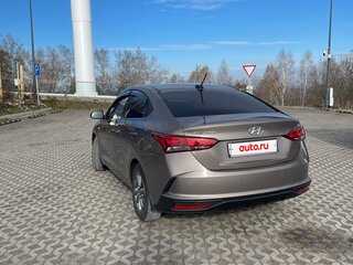 2022 Hyundai Solaris II Рестайлинг, серый, 1300000 рублей, вид 3