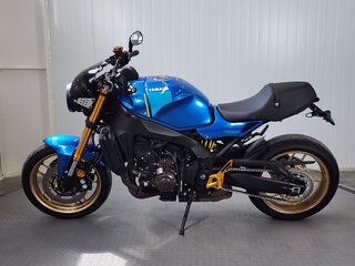 2022 Yamaha XSR900, синий, 999000 рублей, вид 5