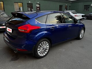 2018 Ford Focus III Рестайлинг, синий, 1330000 рублей, вид 5