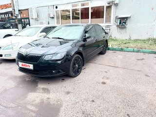 2013 Skoda Superb DSG II Рестайлинг, чёрный, 1400000 рублей, вид 1