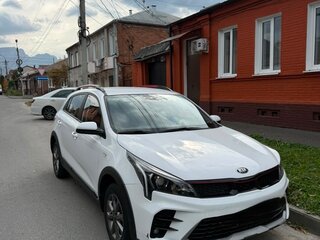 2021 Kia Rio X IV Рестайлинг, белый, 1750000 рублей, вид 2