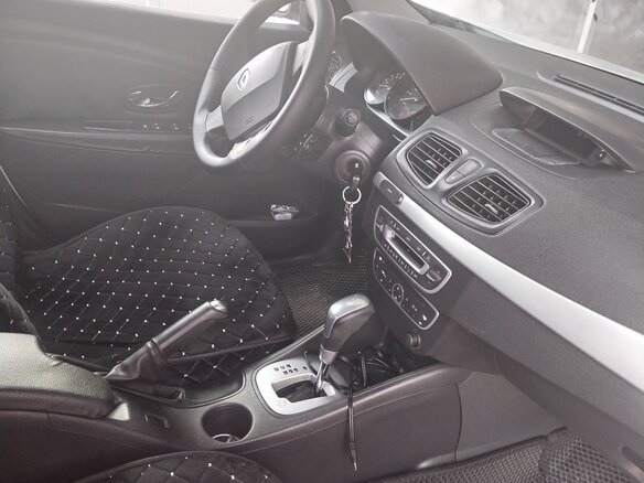 2012 Renault Fluence I, белый, 600000 рублей - вид 6
