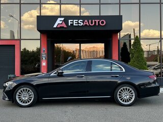 2021 Mercedes-Benz E-Класс 250 V (W213, S213, C238) Рестайлинг, чёрный, 4098000 рублей, вид 4