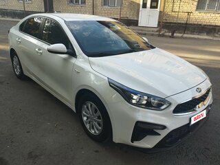 2018 Kia K3 II, белый, 1800000 рублей, вид 2