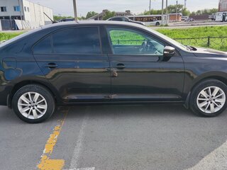 2020 Volkswagen Polo VI, чёрный, 1620000 рублей, вид 3