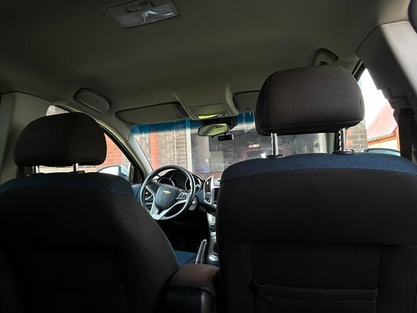 2014 Chevrolet Cruze I Рестайлинг, белый, 750000 рублей - вид 17