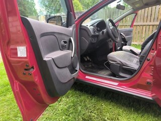 2017 Renault Sandero Stepway II, красный, 780000 рублей, вид 4