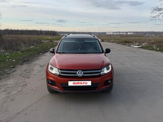 2016 Volkswagen Tiguan Euro 6 I Рестайлинг, красный, 1400000 рублей, вид 5