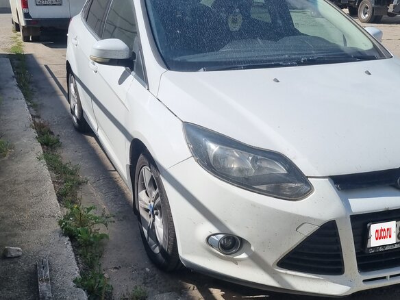 2012 Ford Focus III, белый, 730000 рублей - вид 1