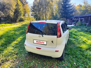 2009 Nissan Note I Рестайлинг, белый, 460000 рублей, вид 3